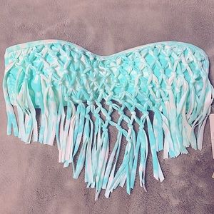 🌿 Rip Curl fringe bandeau